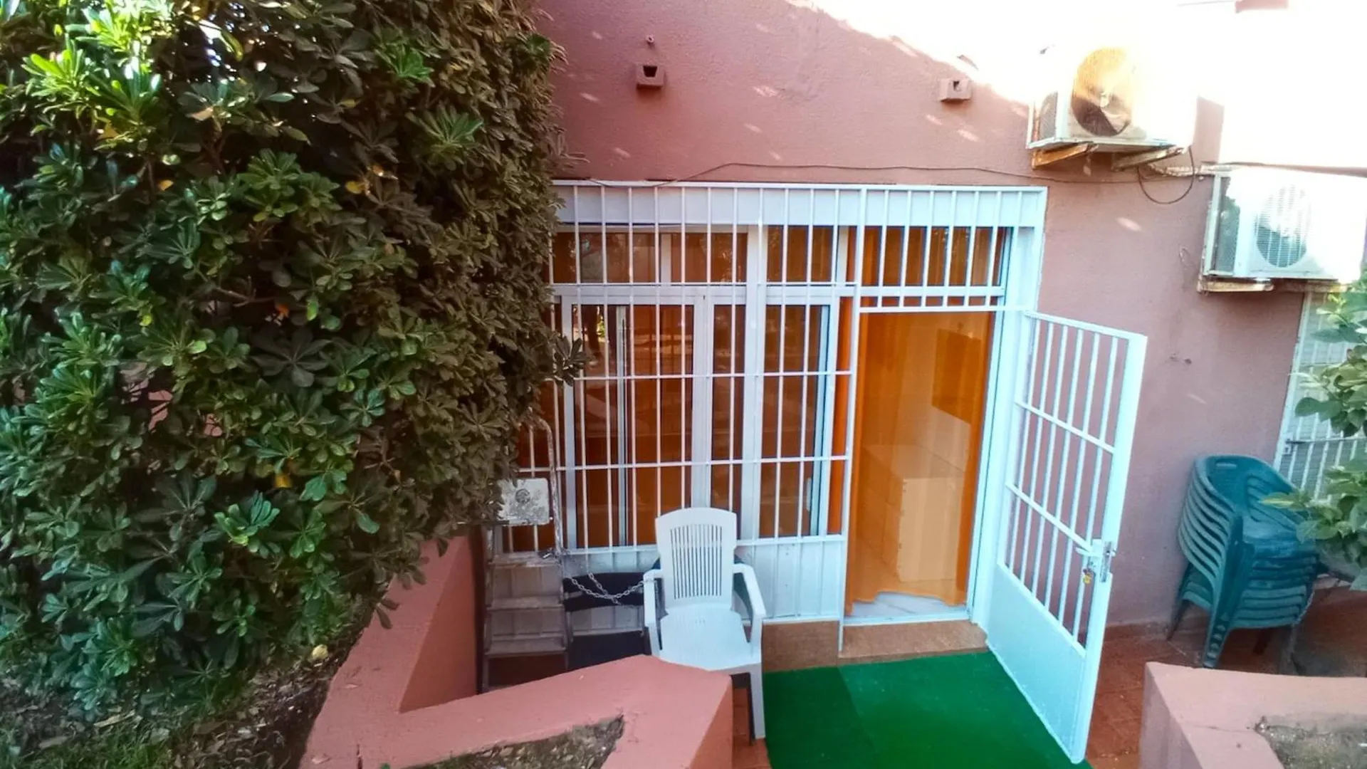 Comfortable Studio In Torremolinos With Shared Pool - 40 Sqm Spain
