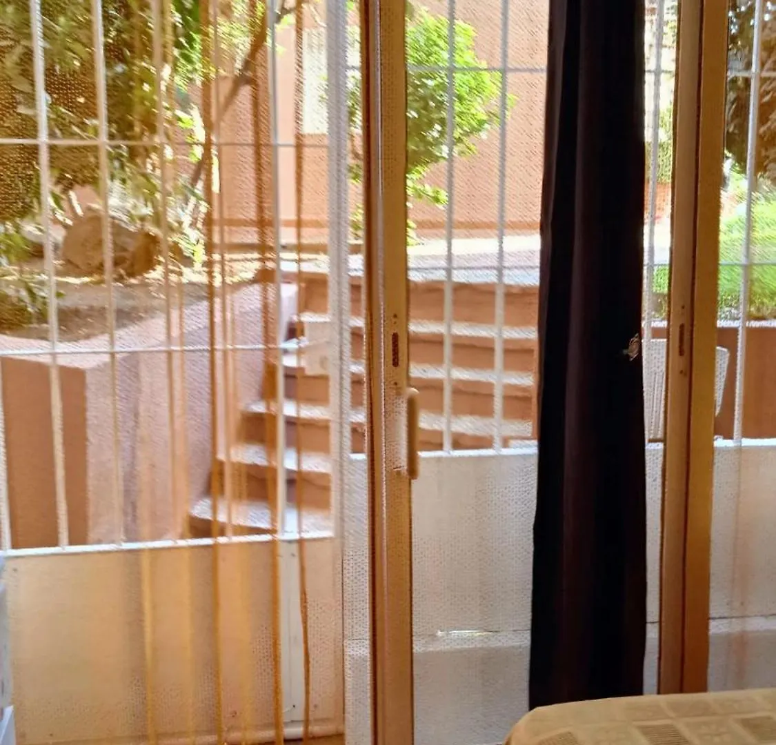 Comfortable Studio In Torremolinos With Shared Pool - 40 Sqm