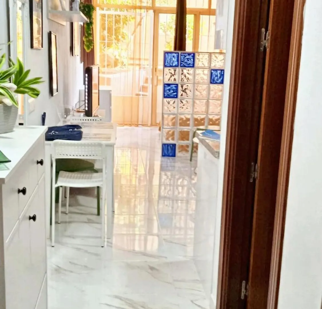 Apartment Comfortable Studio In Torremolinos With Shared Pool - 40 Sqm